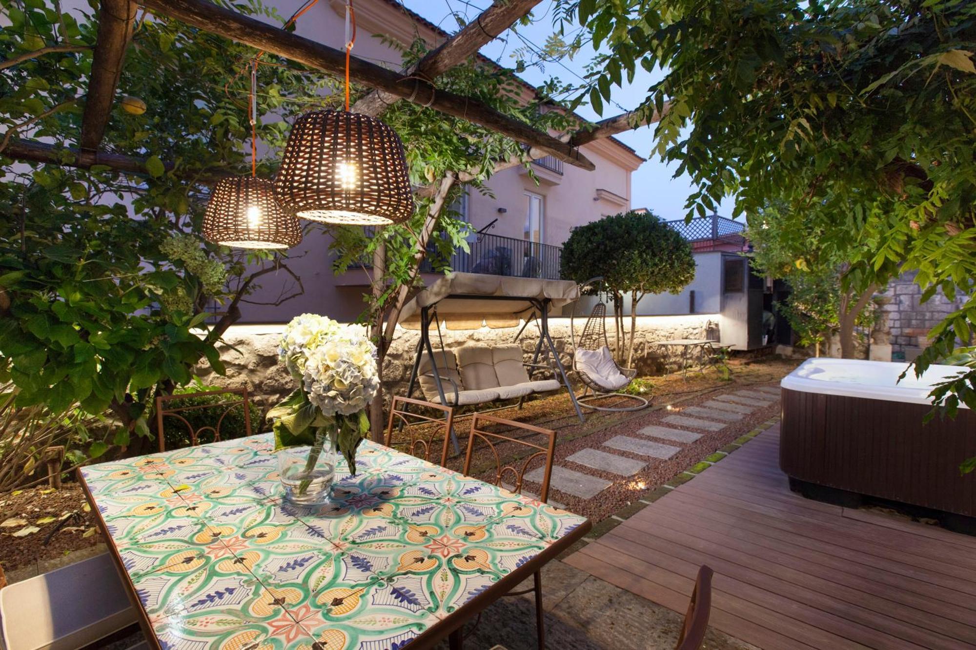 - Terrazza Tasso Sorrento
