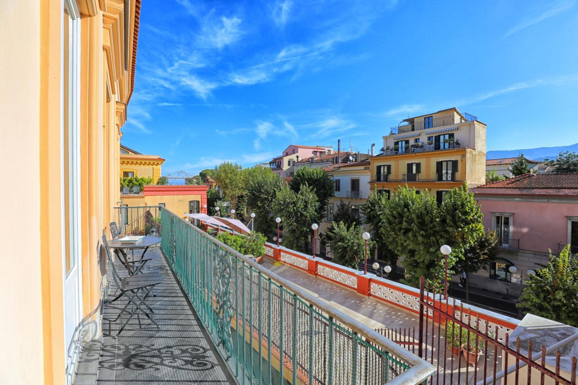 - Terrazza Tasso * Sorrento
